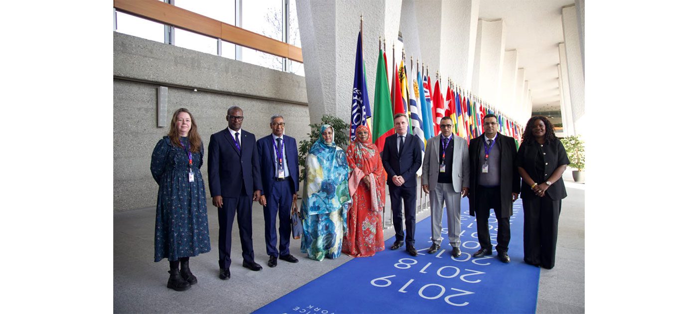 وزيرة الوظيفة العمومية تعقد جلسة عمل بجنيف مع مدير الشؤون العمالية بالمكتب الدولي للشغل