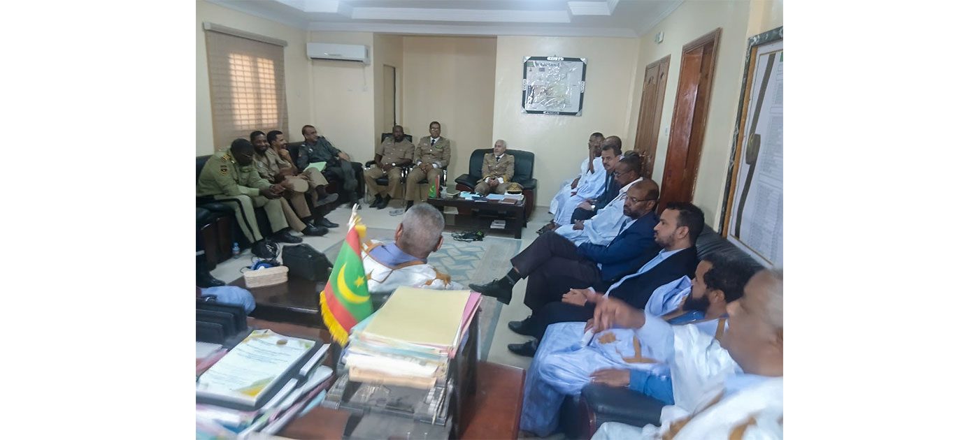 والي آدرار يدعو إلى محاربة المخدرات ويؤكد تحسين شبكة المياه في أطار