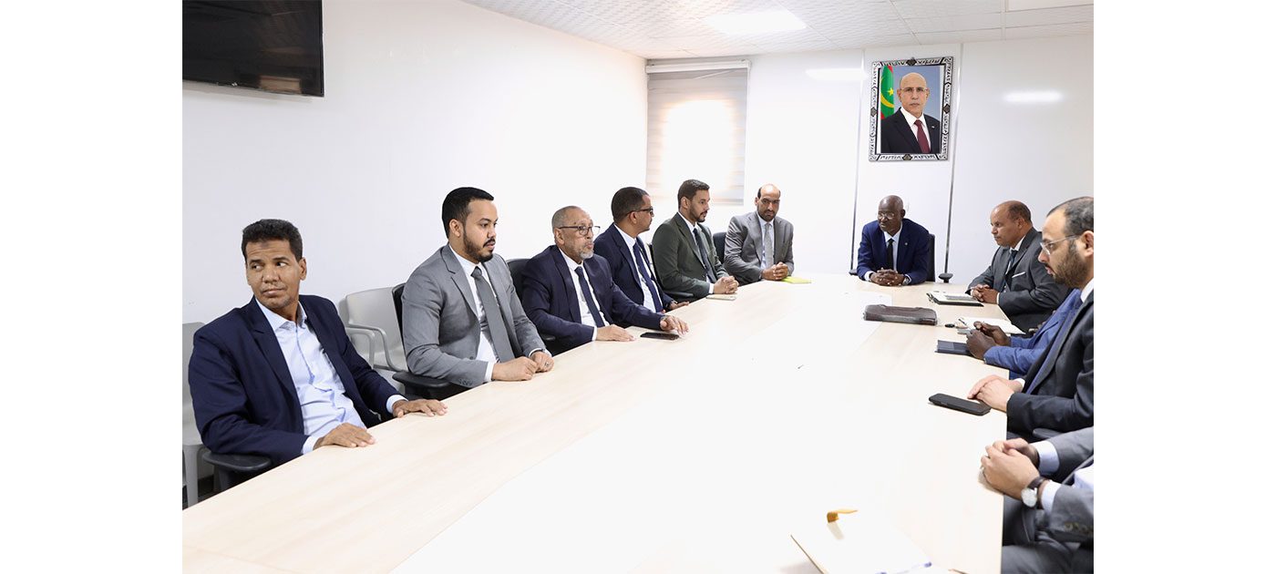 وزير العقارات يؤكد على ضرورة ترشيد استهلاك الطاقة