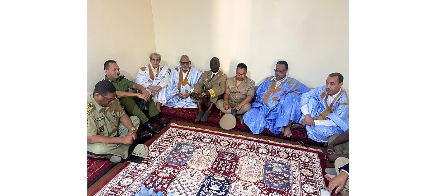 باسم رئيس الجمهورية.. والي تيرس الزمور يقدم التعازي لأسرة الراحلة خديجة منت سعدبوه ولد افوه