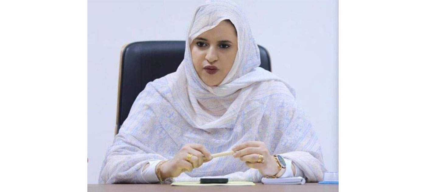 وزيرة العمل الاجتماعي تغادر نواكشوط متوجهة إلى غامبيا