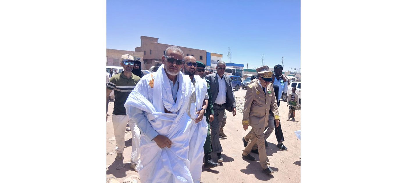 والي الحوض الشرقي يزور السوق المركزية لمدينة النعمة