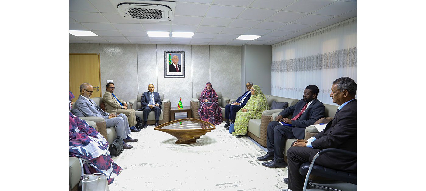 وزيرة التربية تستقبل بعثة من البنك الإسلامي للتنمية