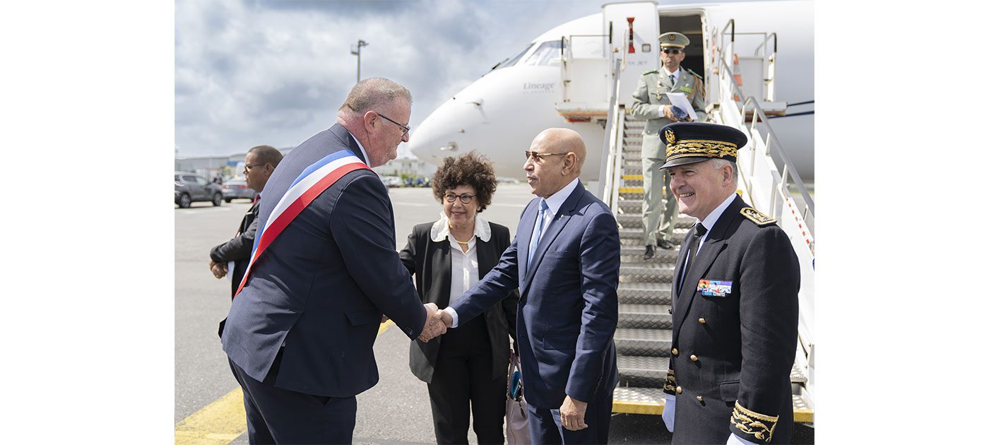 رئيس الجمهورية يصل إلى مدينة بريست الفرنسية