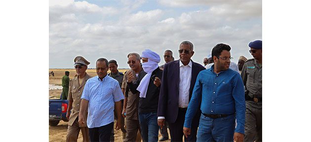 وزير الزراعة يتفقد مشروع “الركبه” الزراعي في دار البركه